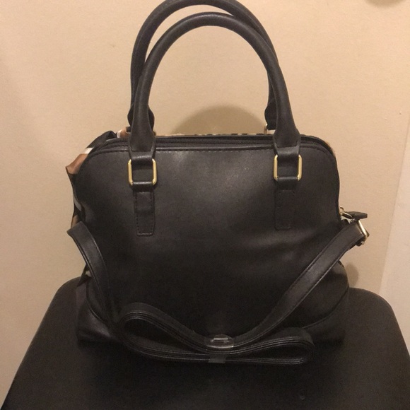 Time and Tru Leopard Print Women's Bag With 3 Interior Compartments And Twillie - Picture 3 of 6